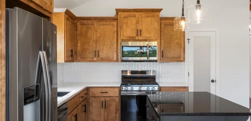 Homes for Sale in Kansas City, MO 64155 | 908 NW 94 Terrace