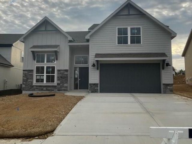 Homes for Sale in Parkville, MO 64152 | 16181  Ryan Circle
