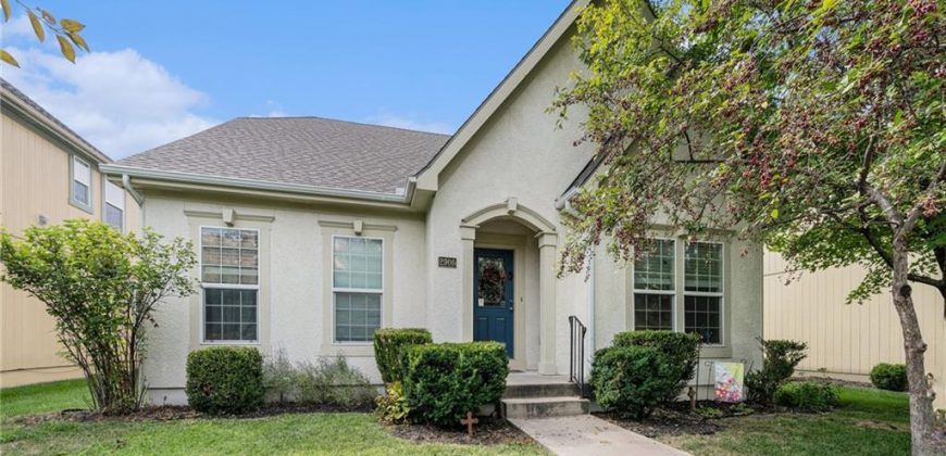 Homes for Sale in Kansas City, MO 64116 | 2906  Gentry Park