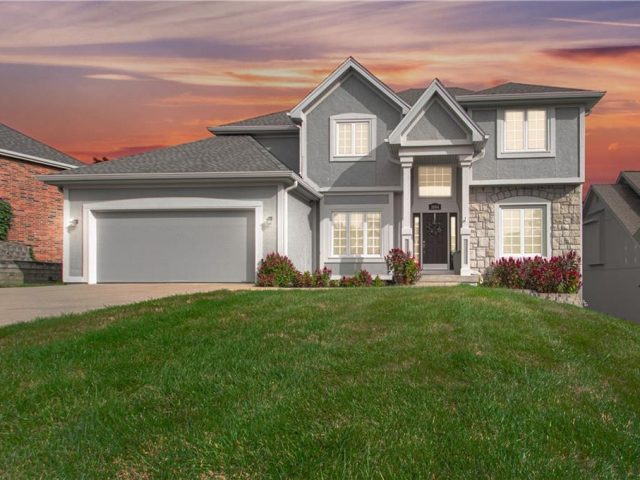 Homes for Sale in Kansas City, MO 64155 | 1004 NE 94th Court