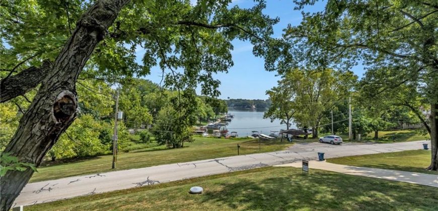 Homes for Sale in Weatherby Lake, MO 64152 | 7610 NW Westside Drive