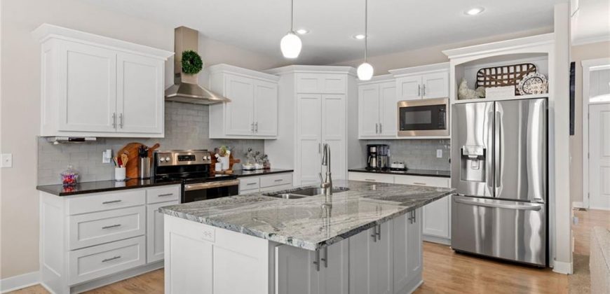 Homes for Sale in Kearney, MO 64060 | 2059  Foxtail Point