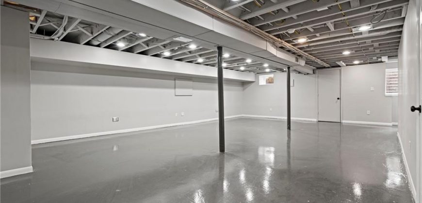 Homes for Sale in Kansas City, MO 64118 | 647 NE 81 Terrace