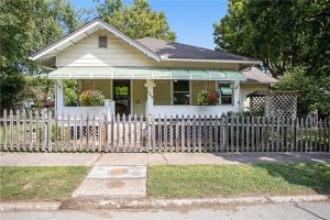 125-N-Leonard-Street-mls-2565403-image-1