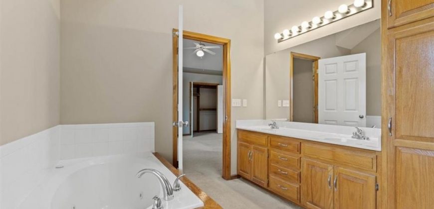 Homes for Sale in Kansas City, MO 64155 | 1812 NW 92nd Terrace