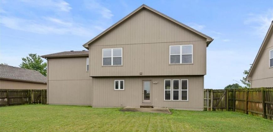 Homes for Sale in Kansas City, MO 64155 | 1812 NW 92nd Terrace