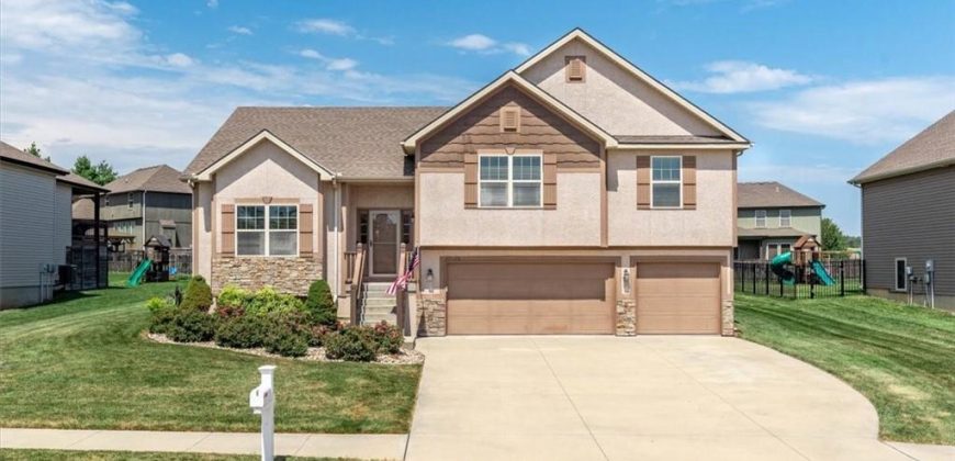 Homes for Sale in Platte City, MO 64079 | 17120 NW 133rd Street