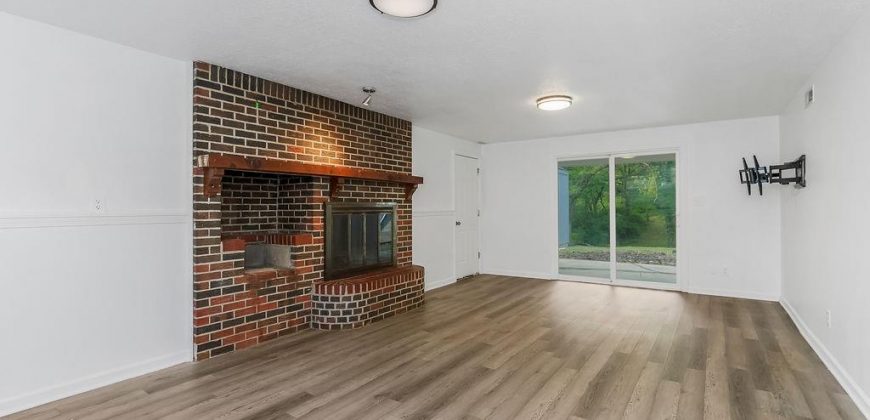 Homes for Sale in Kansas City, MO 64151 | 5007 NW Linden Road