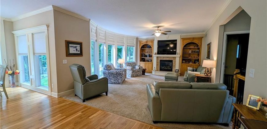 Homes for Sale in Liberty, MO 64068 | 1575  Oakwood Lane