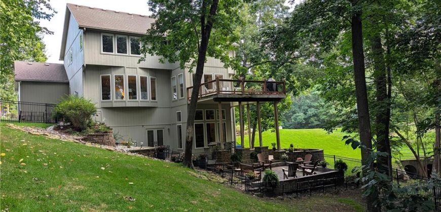 Homes for Sale in Liberty, MO 64068 | 1575  Oakwood Lane