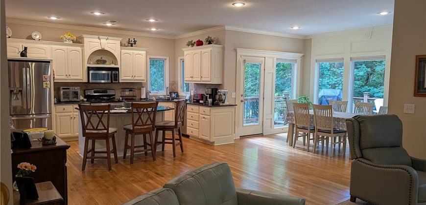 Homes for Sale in Liberty, MO 64068 | 1575  Oakwood Lane