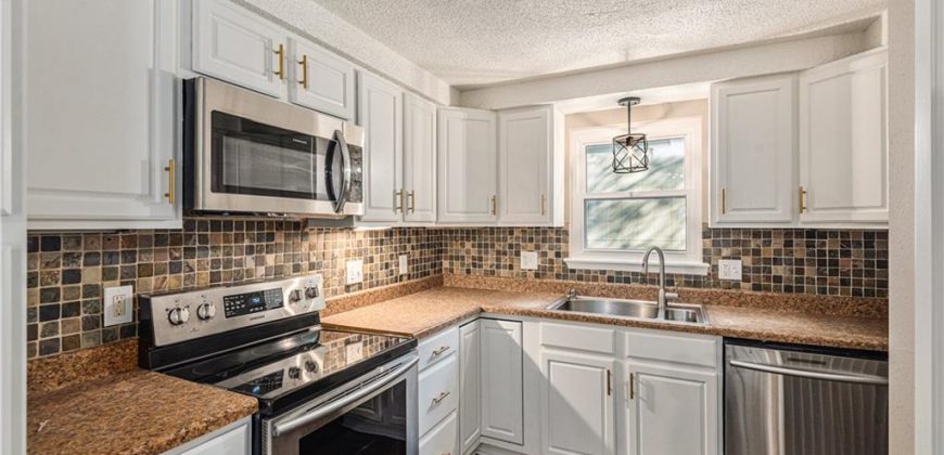 Homes for Sale in Kansas City, MO 64152 | 14509 NW 67th Street