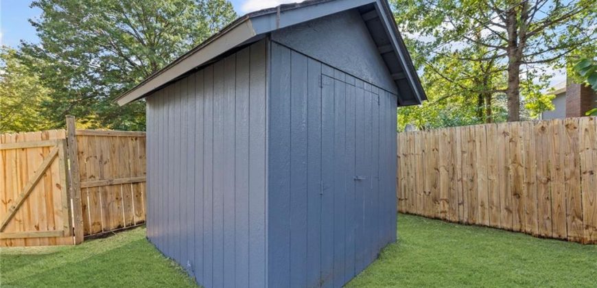 Homes for Sale in Kansas City, MO 64152 | 11005  Walnut Creek Drive