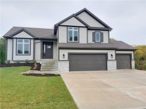 7515-N-Everton-Avenue-mls-2543579-image-1