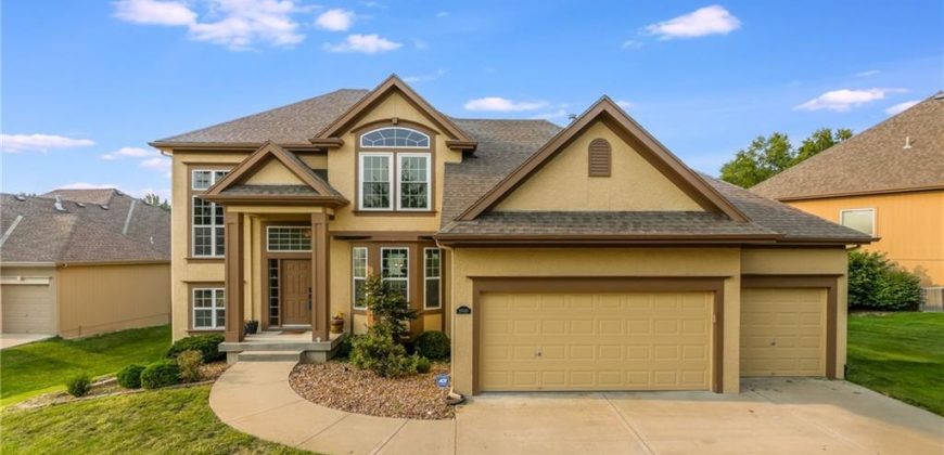 Homes for Sale in Kansas City, MO 64155 | 1910 NE 104th Terrace