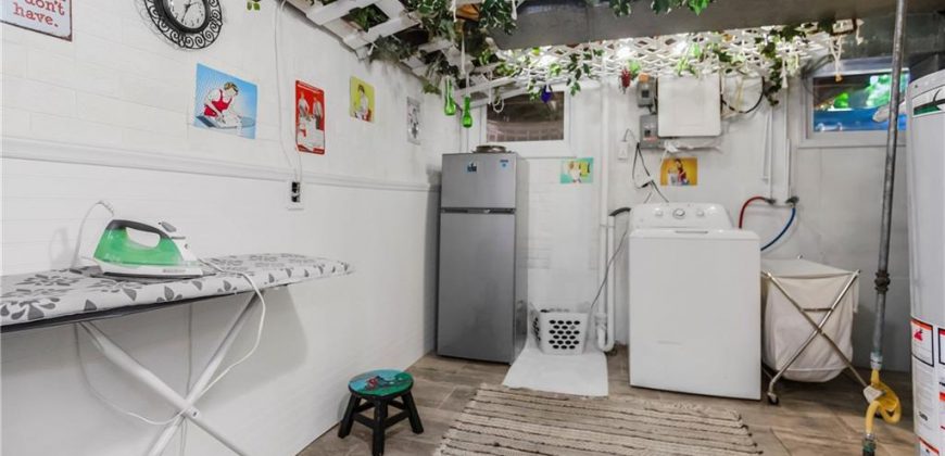 Homes for Sale in Kansas City, MO 64118 | 5521 N Wayne Avenue