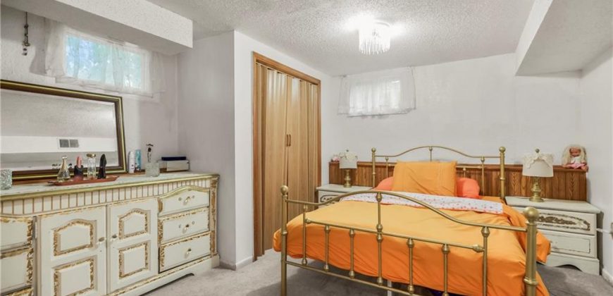 Homes for Sale in Kansas City, MO 64118 | 5521 N Wayne Avenue