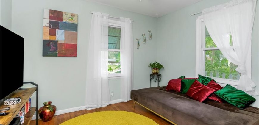 Homes for Sale in Kansas City, MO 64118 | 5521 N Wayne Avenue