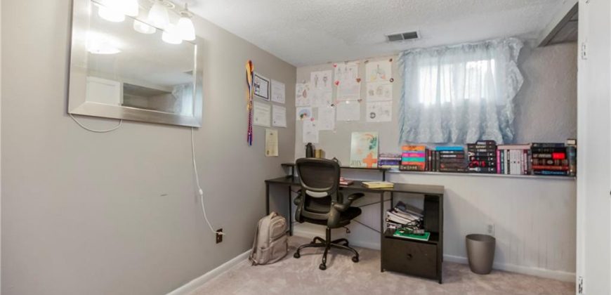 Homes for Sale in Kansas City, MO 64118 | 5521 N Wayne Avenue