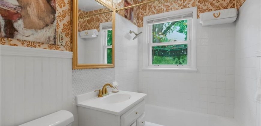 Homes for Sale in Kansas City, MO 64118 | 5521 N Wayne Avenue