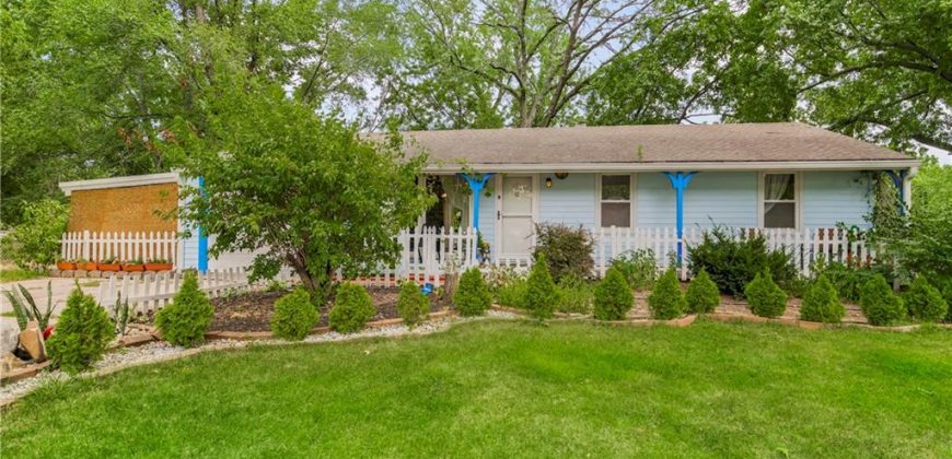 Homes for Sale in Kansas City, MO 64118 | 5521 N Wayne Avenue