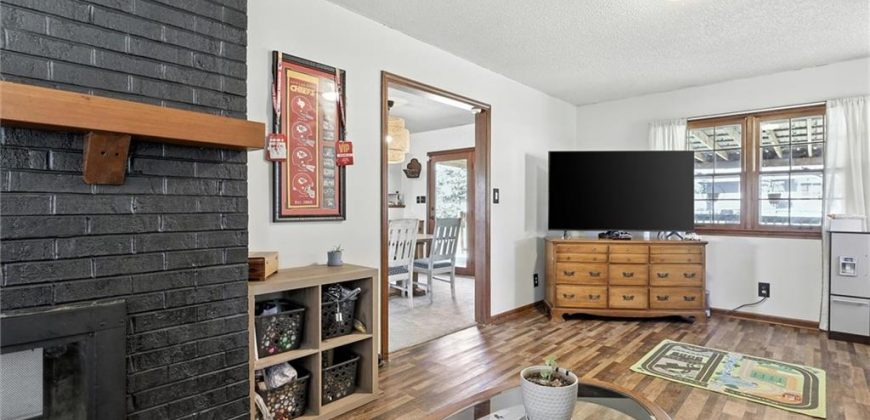 Homes for Sale in Excelsior Springs, MO 64024 | 1018  Miss Belle Street