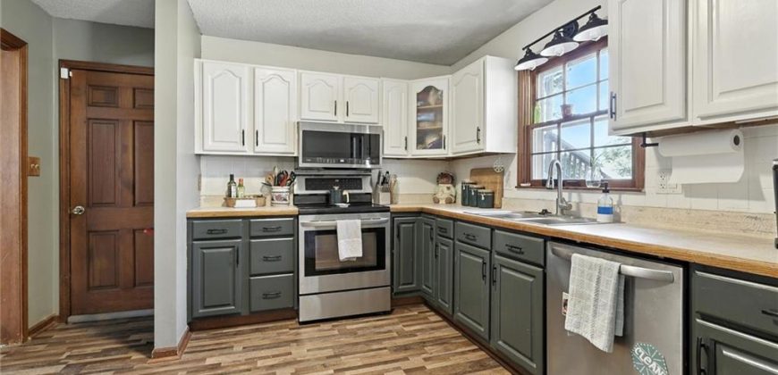 Homes for Sale in Excelsior Springs, MO 64024 | 1018  Miss Belle Street