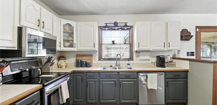 Homes for Sale in Excelsior Springs, MO 64024 | 1018  Miss Belle Street