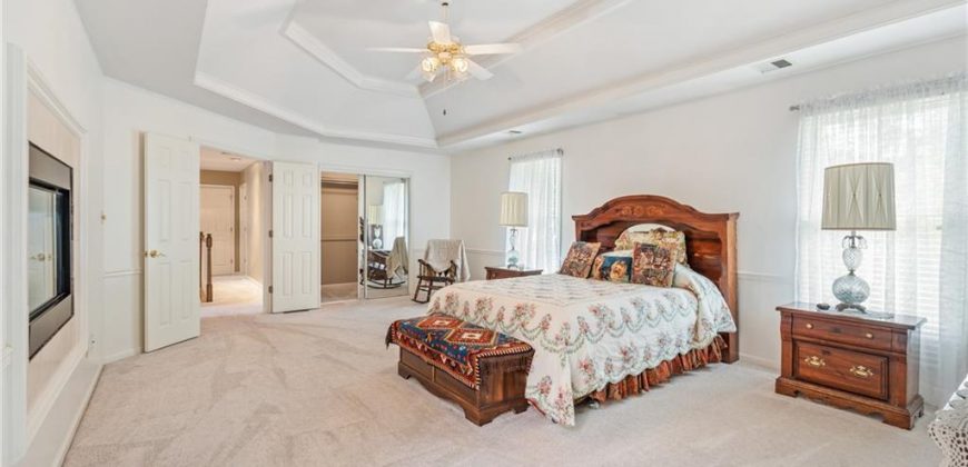 Homes for Sale in Gladstone, MO 64119 | 6909 N Bellefontaine Avenue