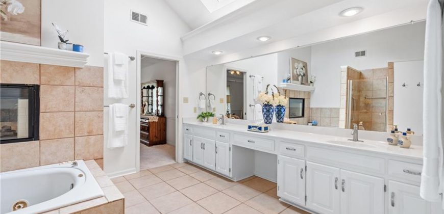 Homes for Sale in Gladstone, MO 64119 | 6909 N Bellefontaine Avenue