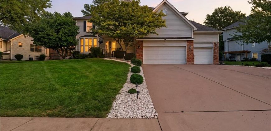 Homes for Sale in Gladstone, MO 64119 | 6909 N Bellefontaine Avenue