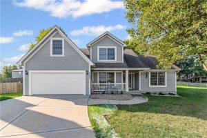 7500-N-Mckinley-Court-mls-2577542-image-1