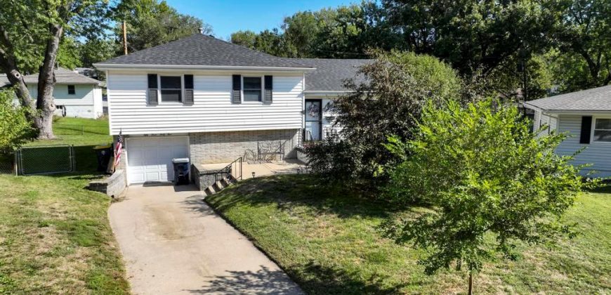 Homes for Sale in Kansas City, MO 64119 | 5345 N Smalley Avenue