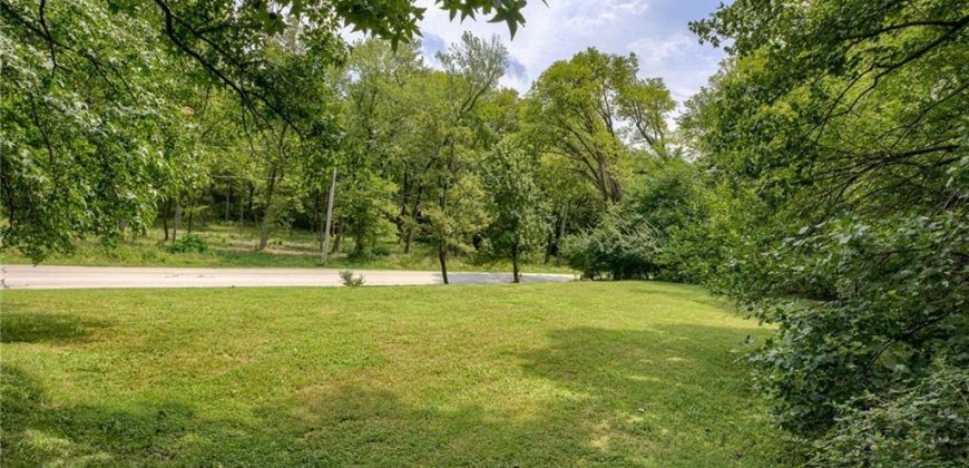 Homes for Sale in Kansas City, MO 64153 | 10207 NW Barry Road