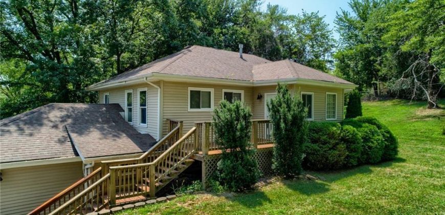 Homes for Sale in Kansas City, MO 64153 | 10207 NW Barry Road