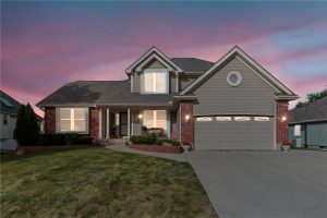 4000-NE-61st-Terrace-mls-2578422-image-1