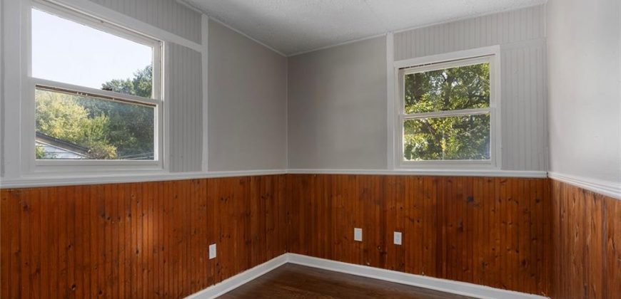 Homes for Sale in Kansas City, MO 64116 | 1209 NE 44th Street