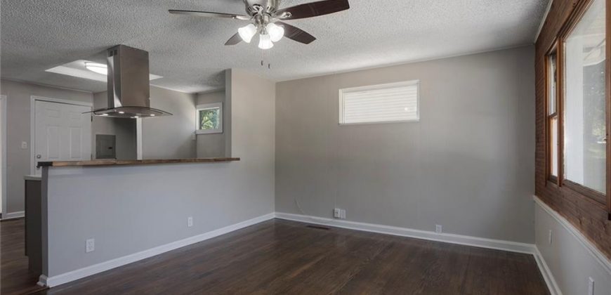 Homes for Sale in Kansas City, MO 64116 | 1209 NE 44th Street