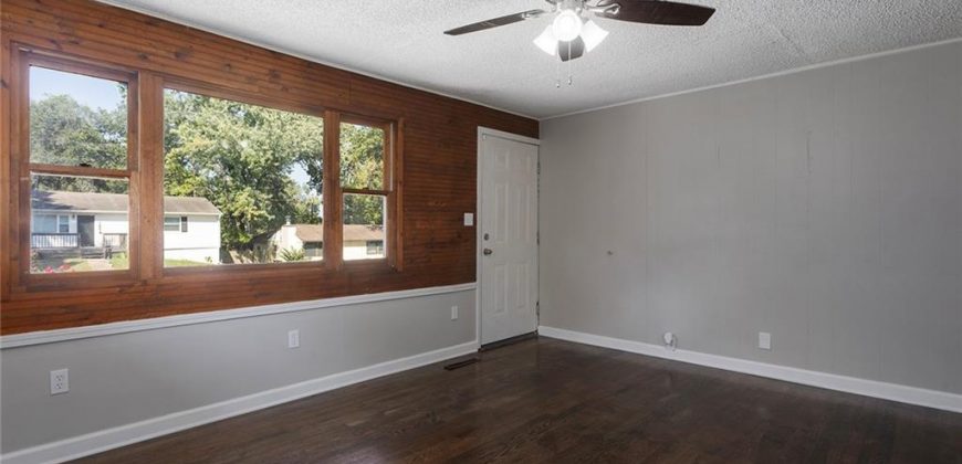 Homes for Sale in Kansas City, MO 64116 | 1209 NE 44th Street