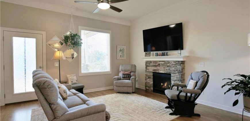 Homes for Sale in Excelsior Springs, MO 64024 | 1999  Larkspur