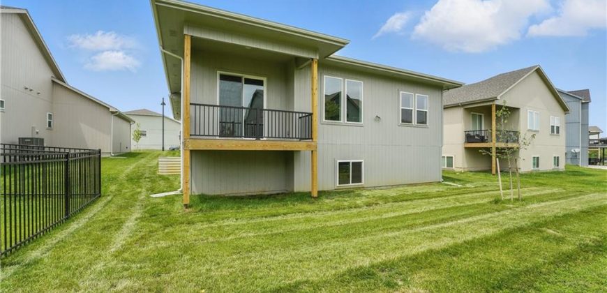 Homes for Sale in Kansas City, MO 64158 | 8019 N Sycamore Avenue