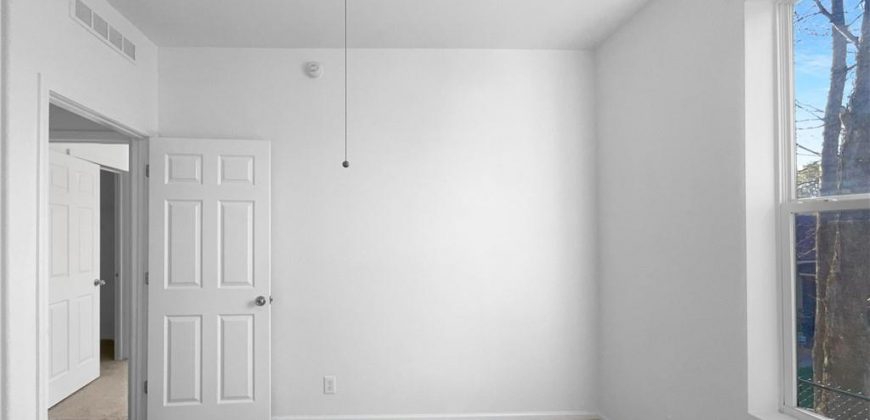 Homes for Sale in Kansas City, MO 64163 | 12207 N Pomona Avenue Homes for Sale in Kansas City, MO 64163 | 12207 N Pomona Avenue