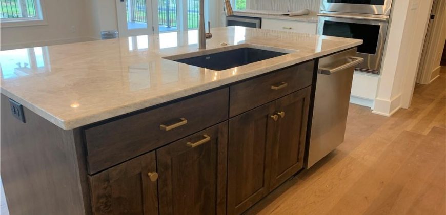 Homes for Sale in Kansas City, MO 64155 | 2304 NE Shoal Creek Parkway