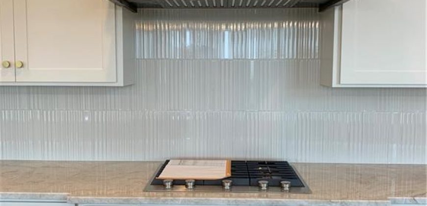 Homes for Sale in Kansas City, MO 64155 | 2304 NE Shoal Creek Parkway