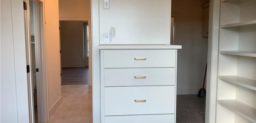 Homes for Sale in Kansas City, MO 64155 | 2304 NE Shoal Creek Parkway