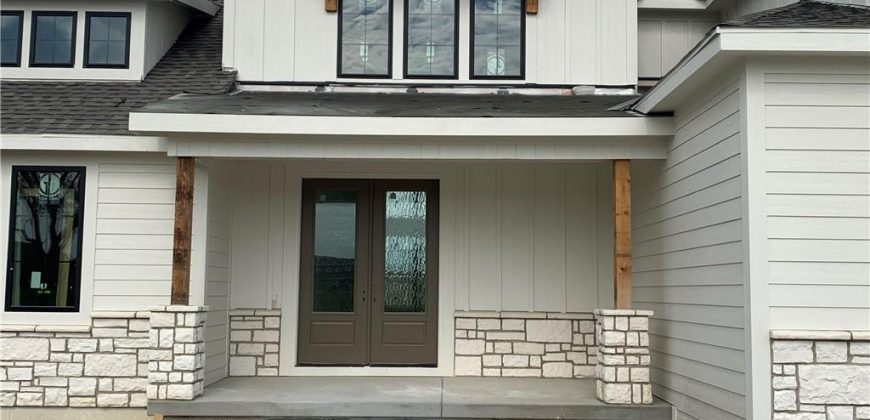 Homes for Sale in Kansas City, MO 64155 | 2304 NE Shoal Creek Parkway