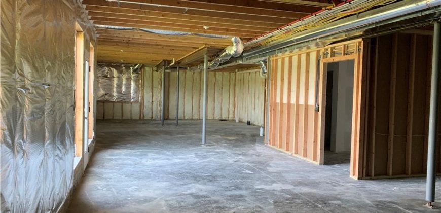 Homes for Sale in Kansas City, MO 64155 | 2304 NE Shoal Creek Parkway