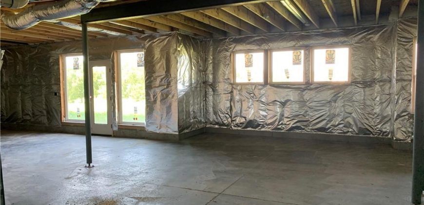 Homes for Sale in Kansas City, MO 64155 | 2304 NE Shoal Creek Parkway