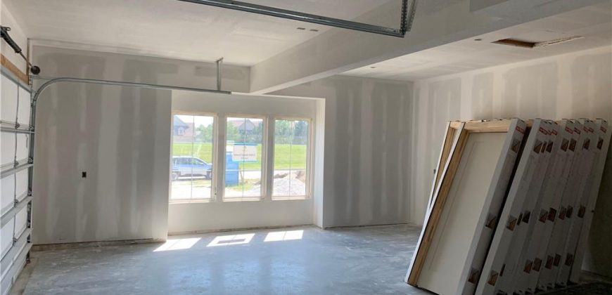 Homes for Sale in Kansas City, MO 64155 | 2304 NE Shoal Creek Parkway