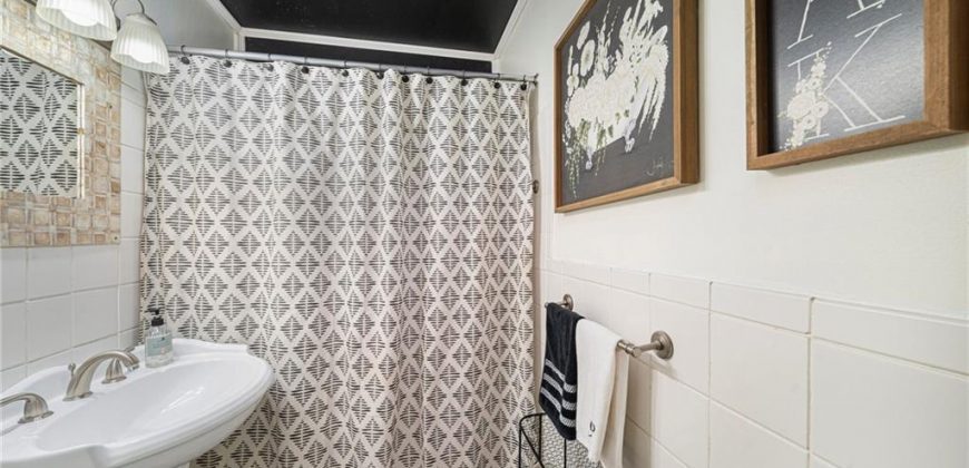 Homes for Sale in Kansas City, MO 64119 | 5230 N Sycamore Drive